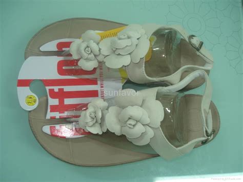 where are fitflops made in china
